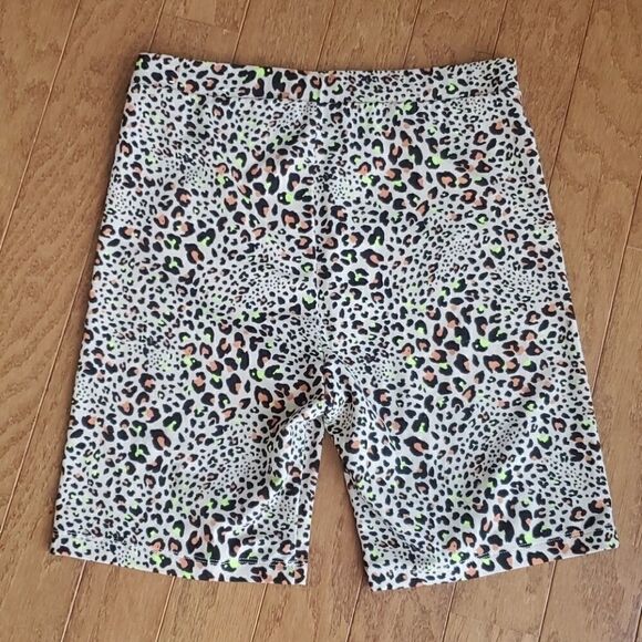 AEO Shorts - Picture 5 of 5